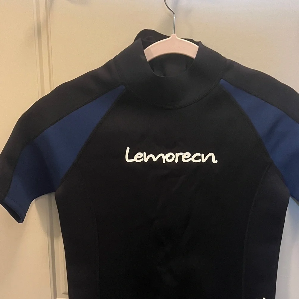 Lemorecn Youth Shorty Wetsuit Size 16 scuba diving snorkeling
